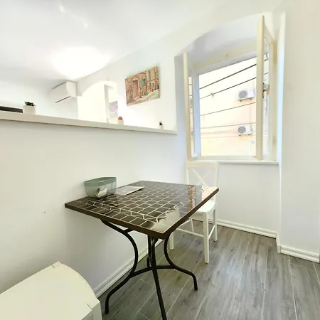 Διαμέρισμα Bruna In The Old Town Σπλιτ